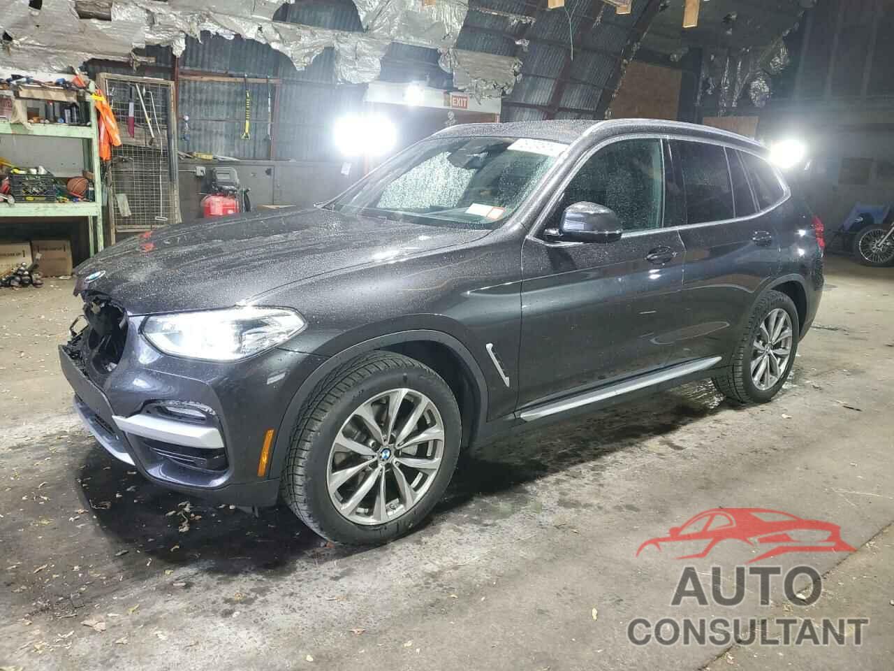 BMW X3 2019 - 5UXTR9C5XKLE16588