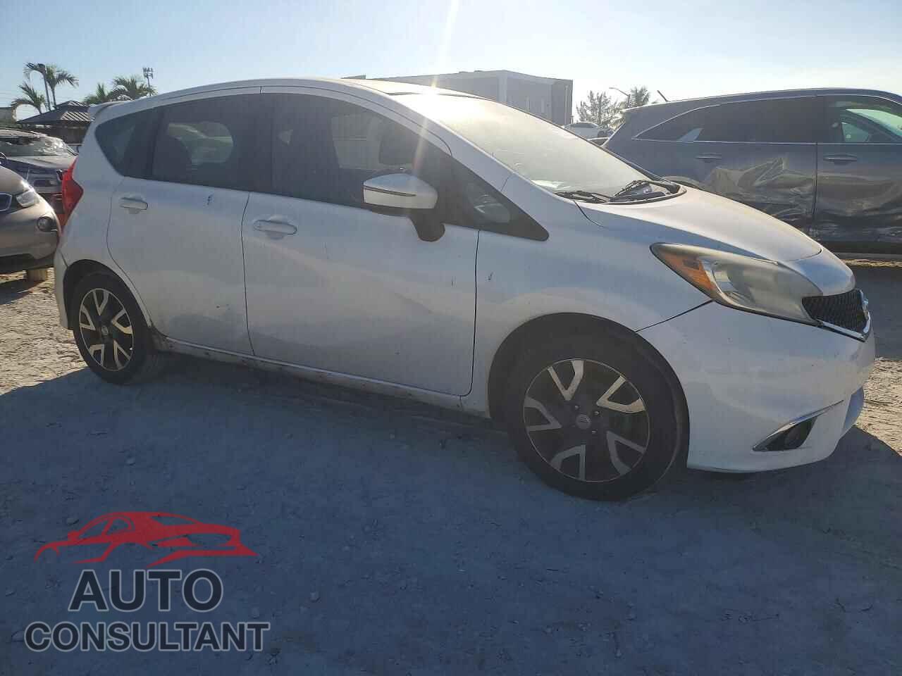 NISSAN VERSA 2015 - 3N1CE2CP2FL357066