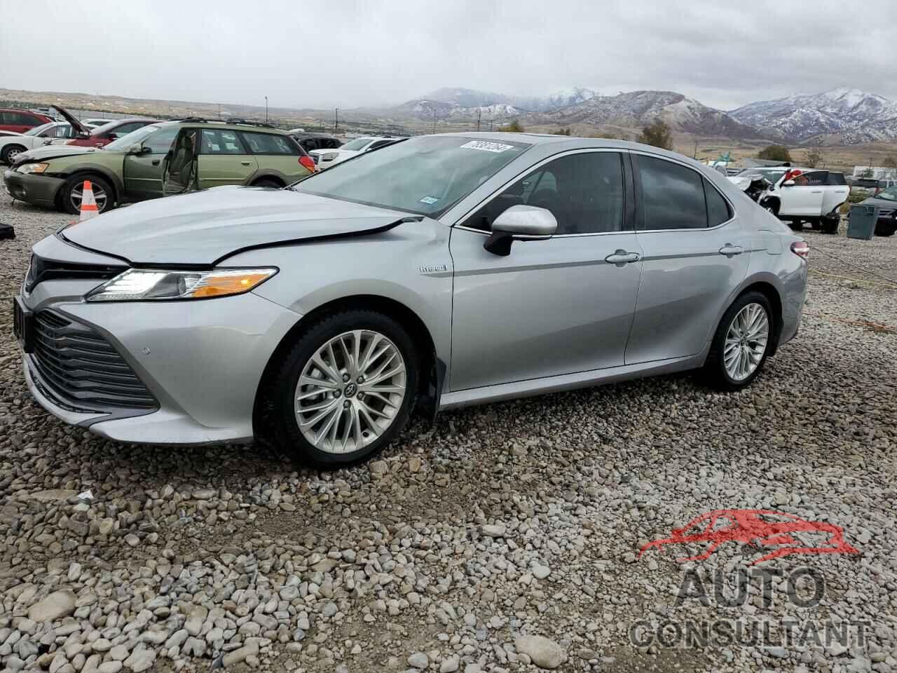 TOYOTA CAMRY 2020 - 4T1F31AK5LU529671