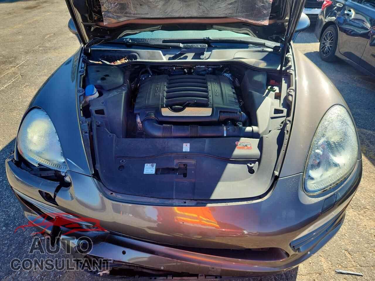 PORSCHE CAYENNE 2012 - WP1AA2A20CLA11157