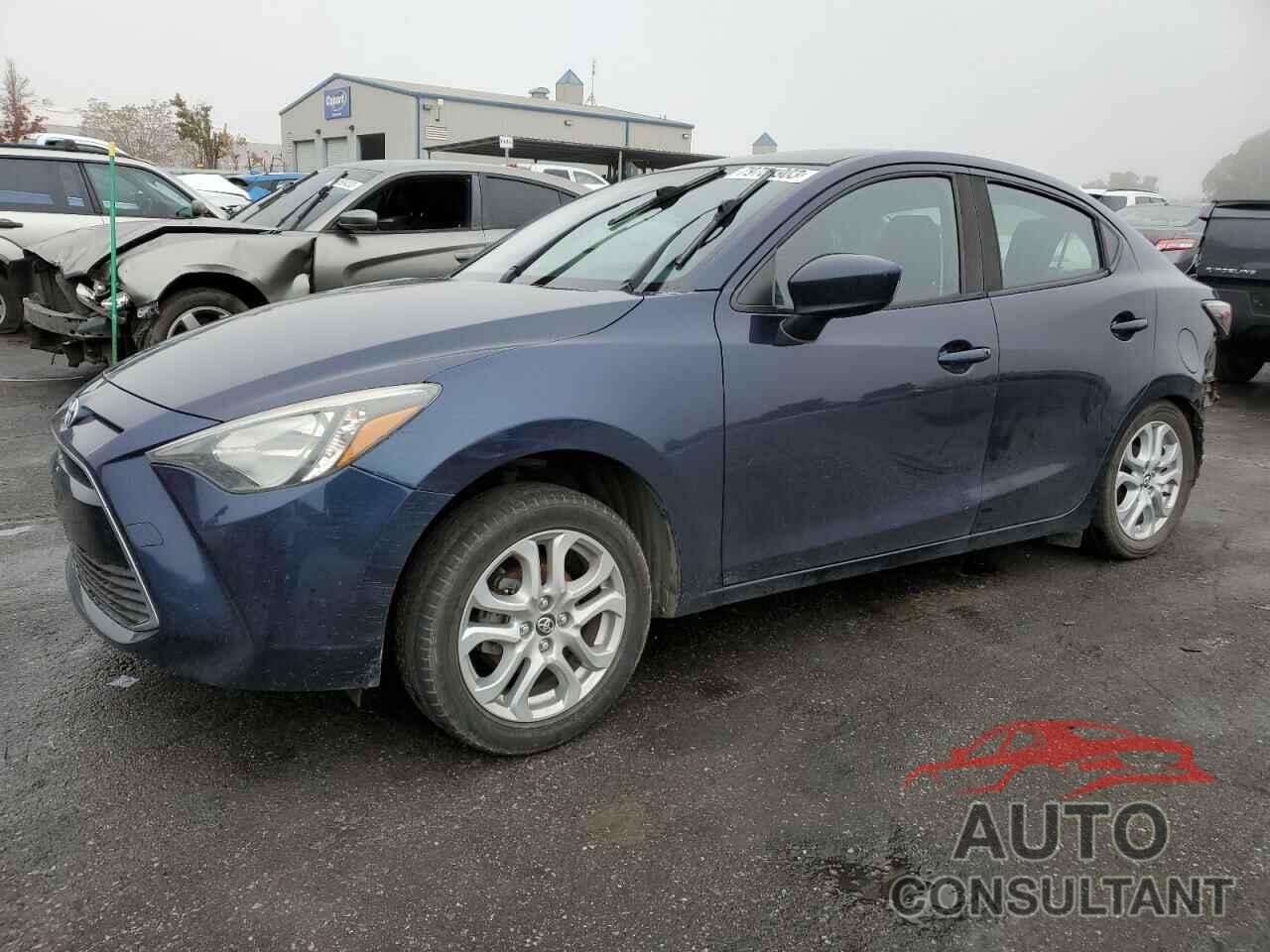 TOYOTA YARIS 2017 - 3MYDLBYV1HY172402