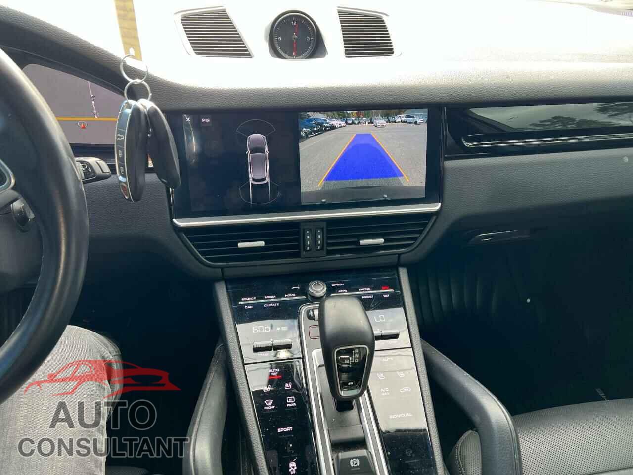 PORSCHE CAYENNE 2019 - WP1AA2AY2KDA14199