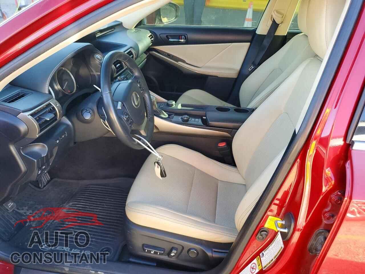 LEXUS IS 2014 - JTHBF1D25E5034257