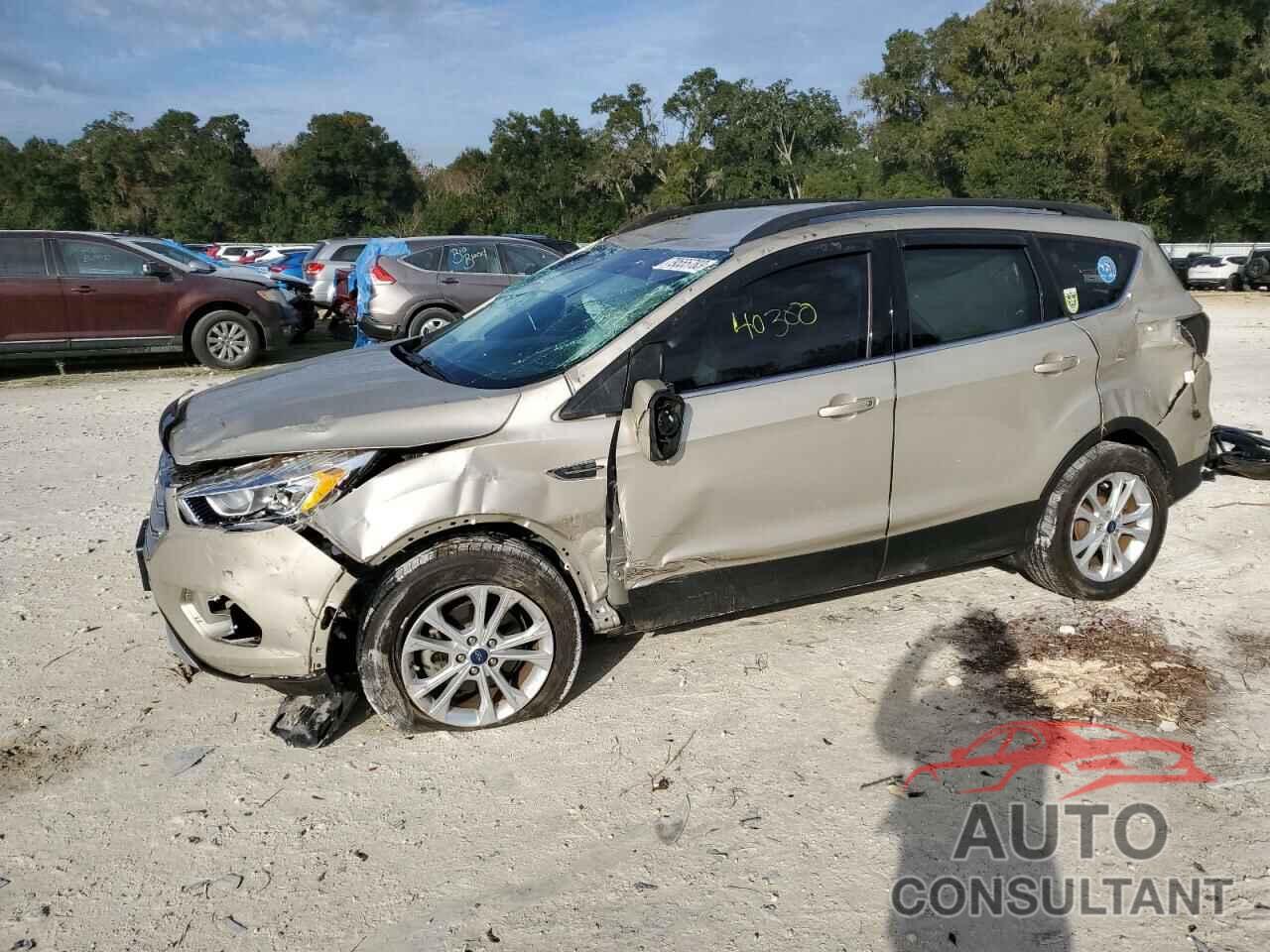FORD ESCAPE 2018 - 1FMCU0HD7JUD26361