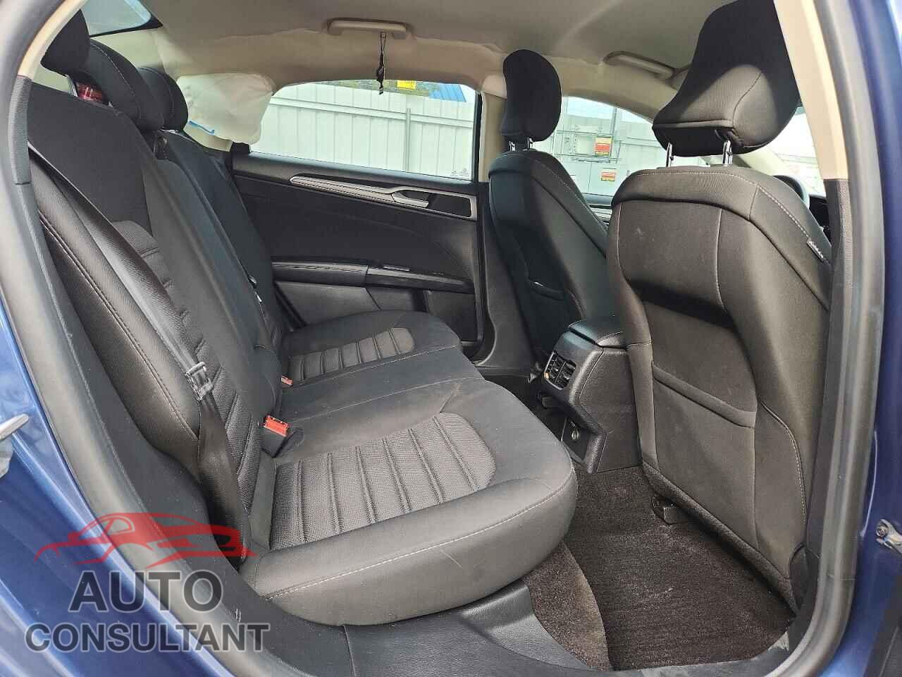 FORD FUSION 2018 - 3FA6P0HD5JR266750