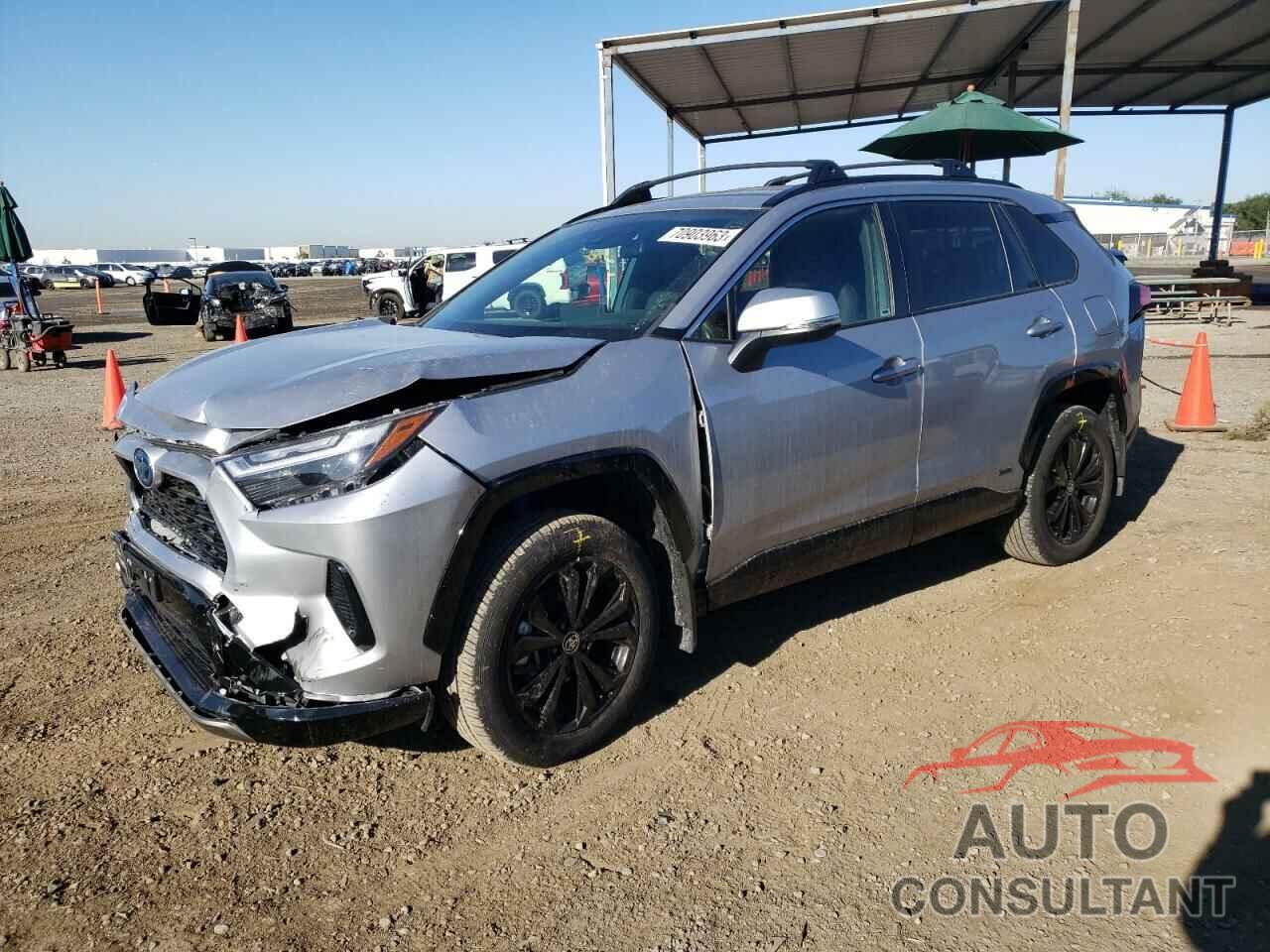 TOYOTA RAV4 2022 - JTM16RFV8ND063289