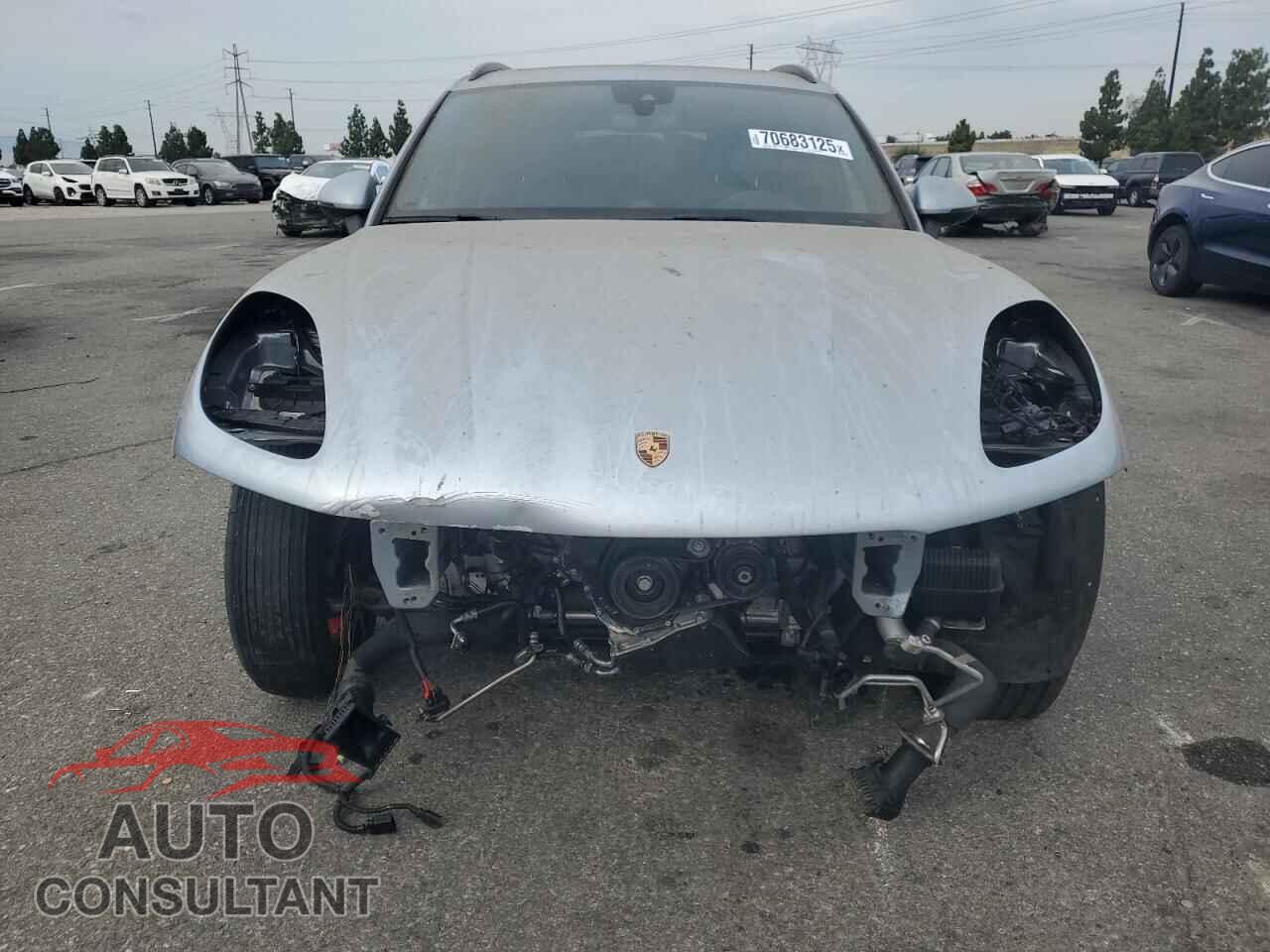 PORSCHE MACAN 2021 - WP1AA2A59MLB05520