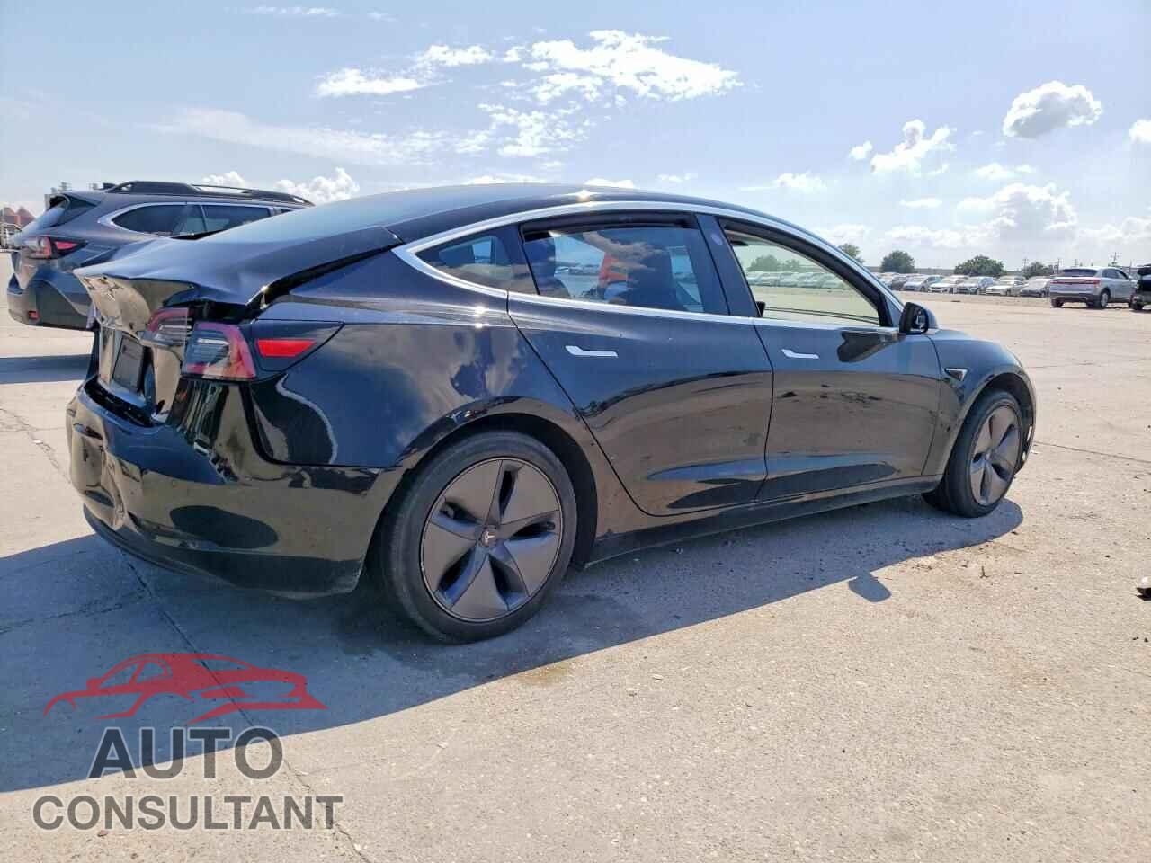 TESLA MODEL 3 2019 - 5YJ3E1EA4KF482899