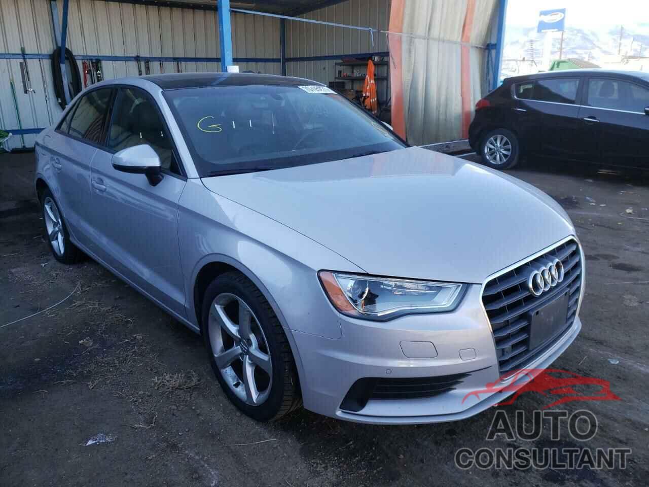 AUDI A3 2016 - WAUA7GFF1G1063422