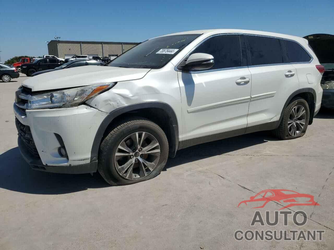 TOYOTA HIGHLANDER 2019 - 5TDZZRFH3KS293956