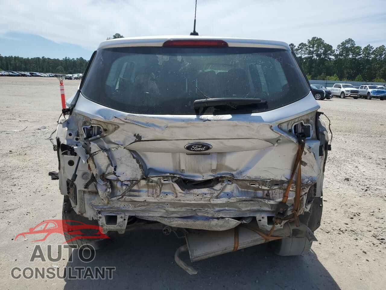 FORD ESCAPE 2014 - 1FMCU0F76EUE19052