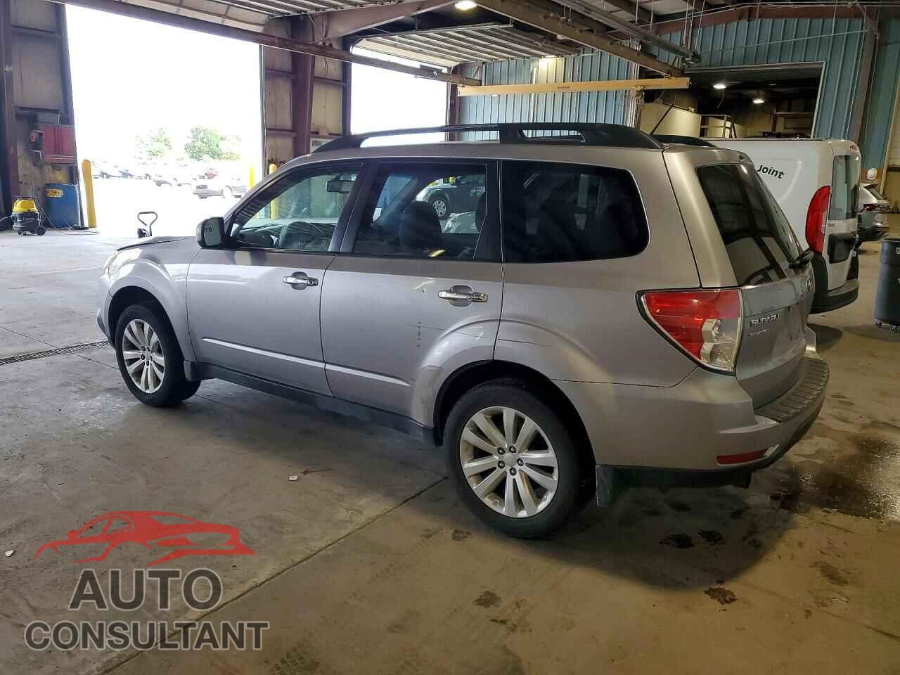 SUBARU FORESTER 2011 - JF2SHBDC3BH703096