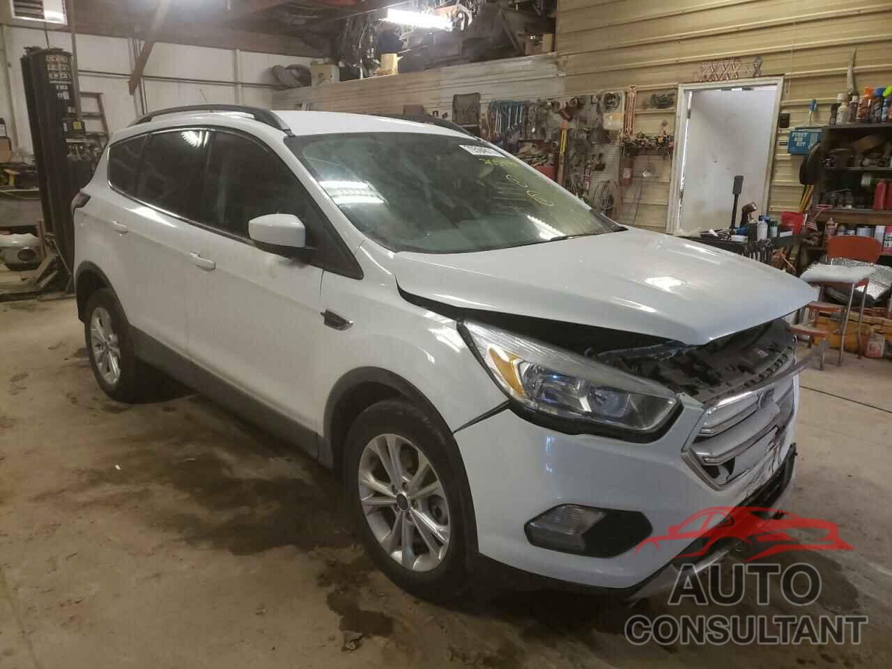 FORD ESCAPE 2018 - 1FMCU9G98JUB62703