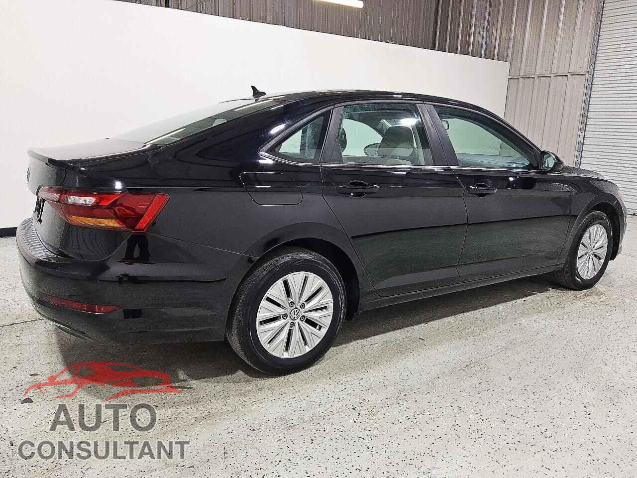 VOLKSWAGEN JETTA 2019 - 3VWCB7BU3KM223890