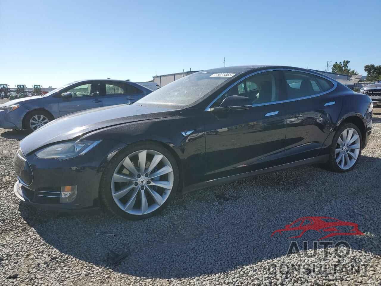 TESLA MODEL S 2015 - 5YJSA1H2XFFP73182