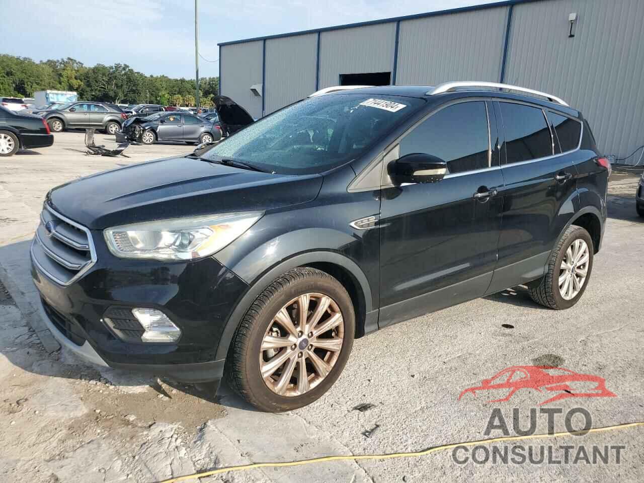 FORD ESCAPE 2017 - 1FMCU0JD9HUD04964