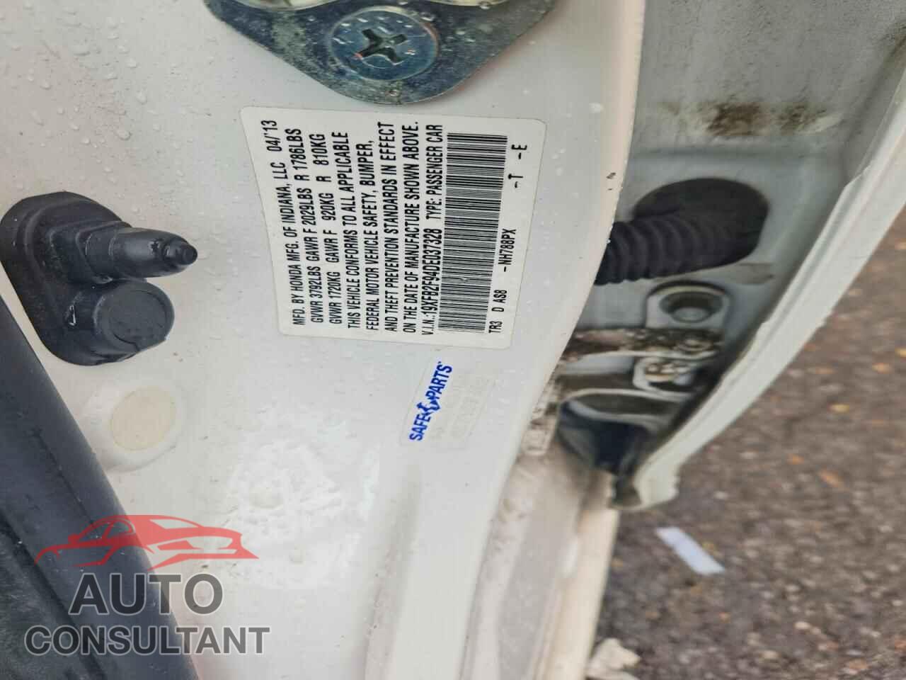 HONDA CIVIC 2013 - 19XFB2F94DE037328