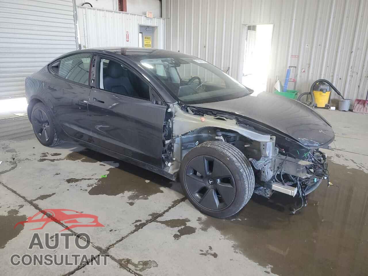 TESLA MODEL 3 2023 - 5YJ3E1EA5PF682245