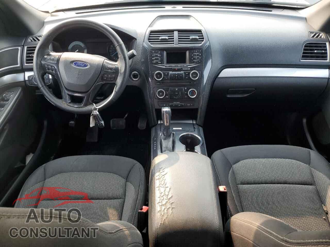 FORD EXPLORER 2017 - 1FM5K8D8XHGC21148