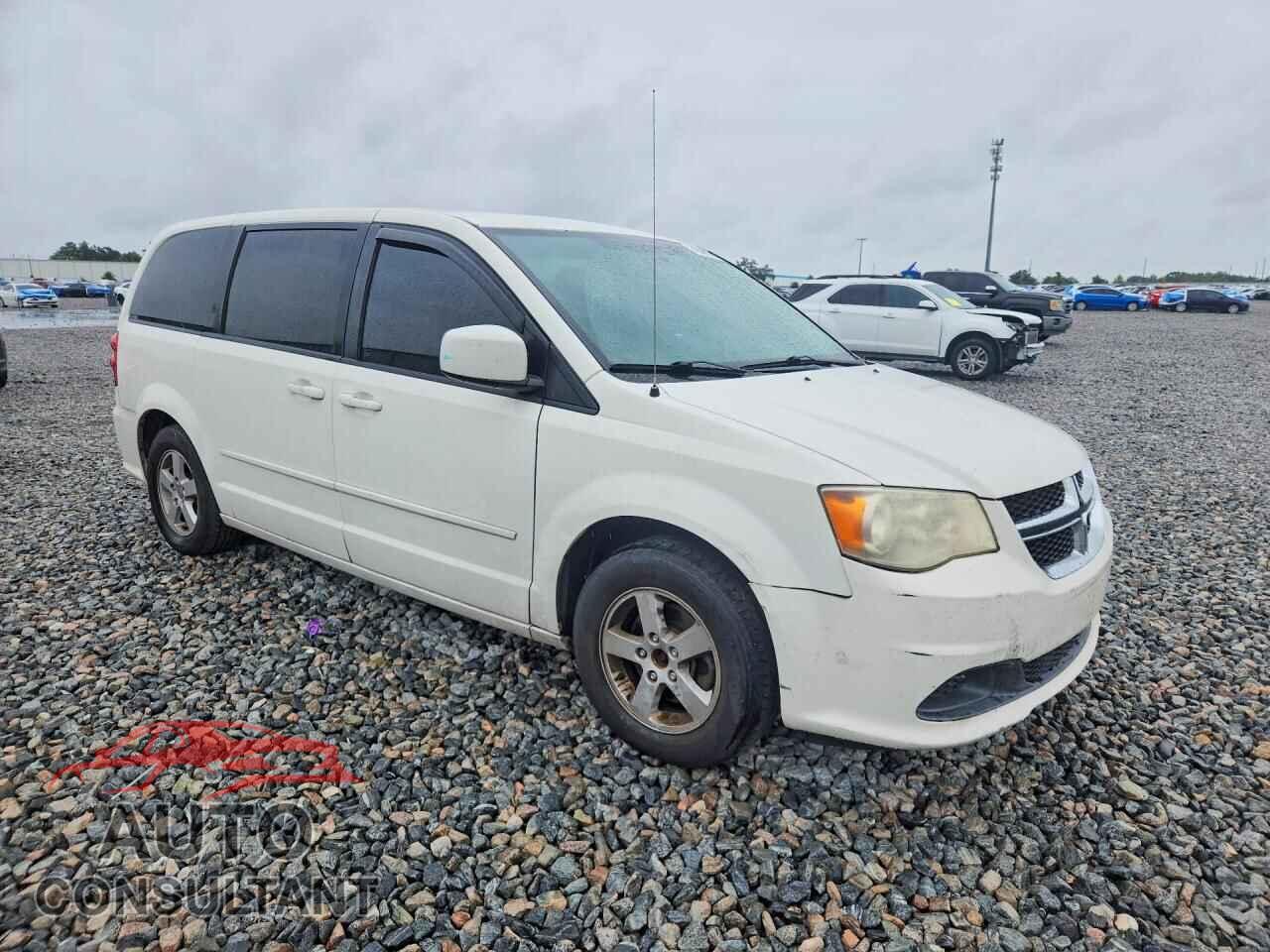 DODGE CARAVAN 2013 - 2C4RDGCG0DR502628