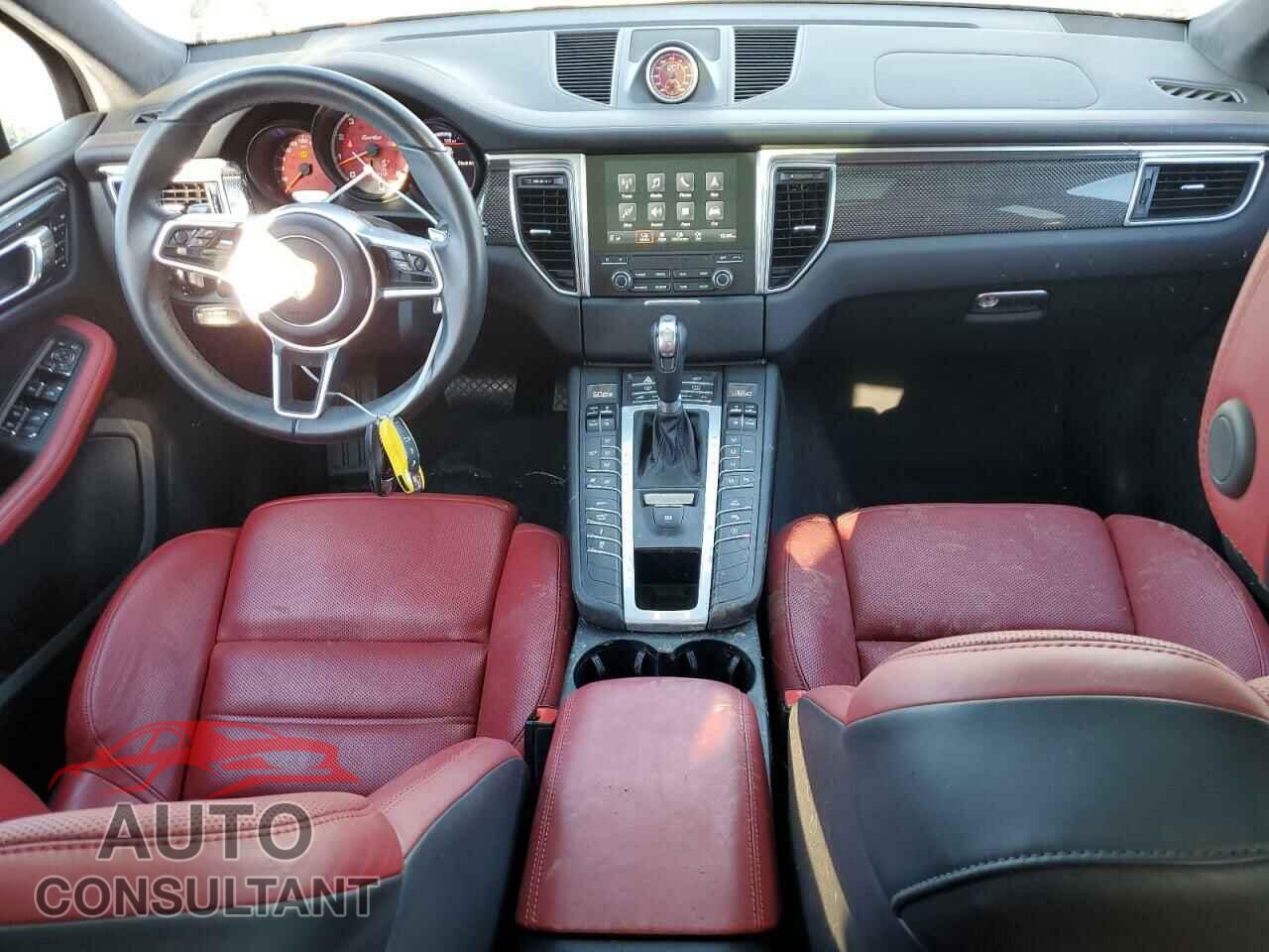 PORSCHE MACAN 2017 - WP1AF2A54HLB61484