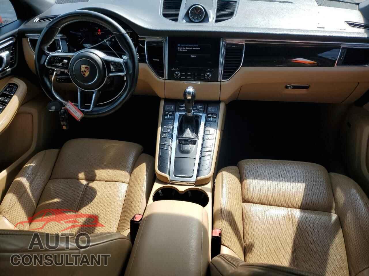 PORSCHE MACAN 2017 - WP1AA2A59HLB04454