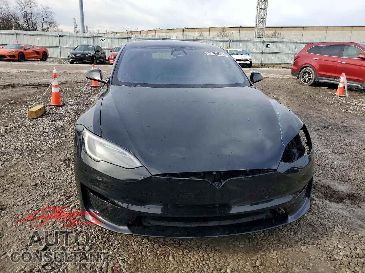TESLA MODEL S 2022 - 5YJSA1E55NF477418