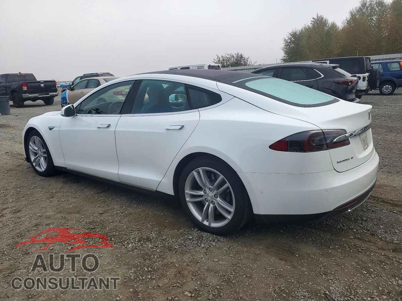 TESLA MODEL S 2015 - 5YJSA1S26FF089691