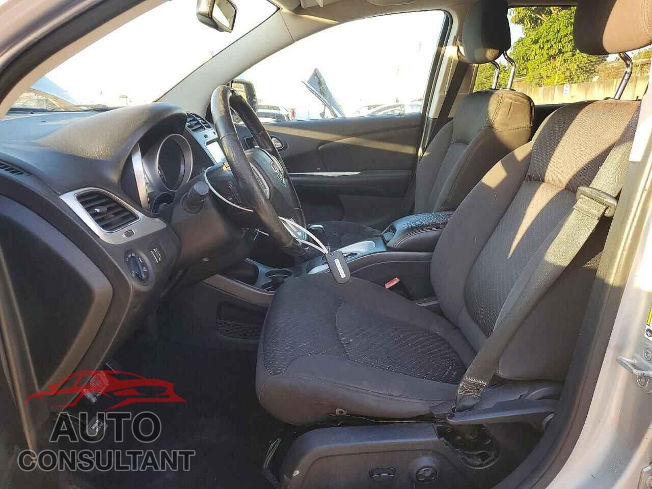 DODGE JOURNEY 2012 - 3C4PDCBB5CT366871