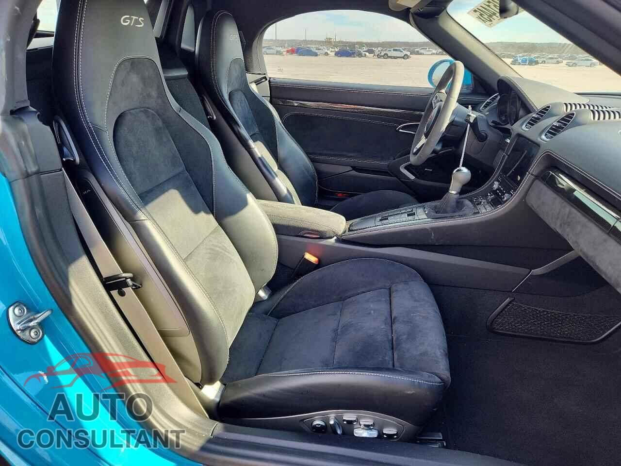 PORSCHE BOXSTER 2019 - WP0CB2A86KS228258