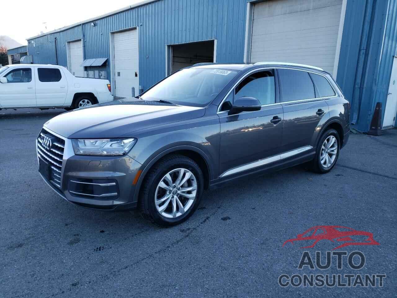 AUDI Q7 2019 - WA1LAAF76KD043705