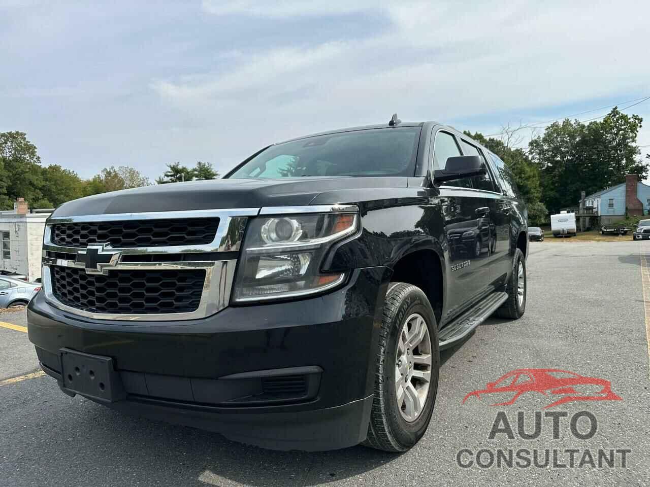 CHEVROLET SUBURBAN 2019 - 1GNSKHKC5KR207594