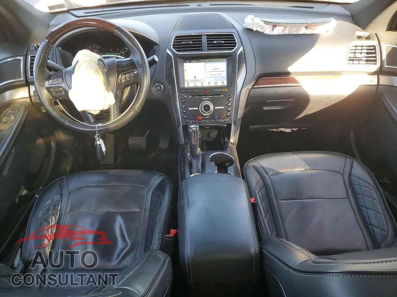 FORD EXPLORER 2018 - 1FM5K8HT3JGC31539