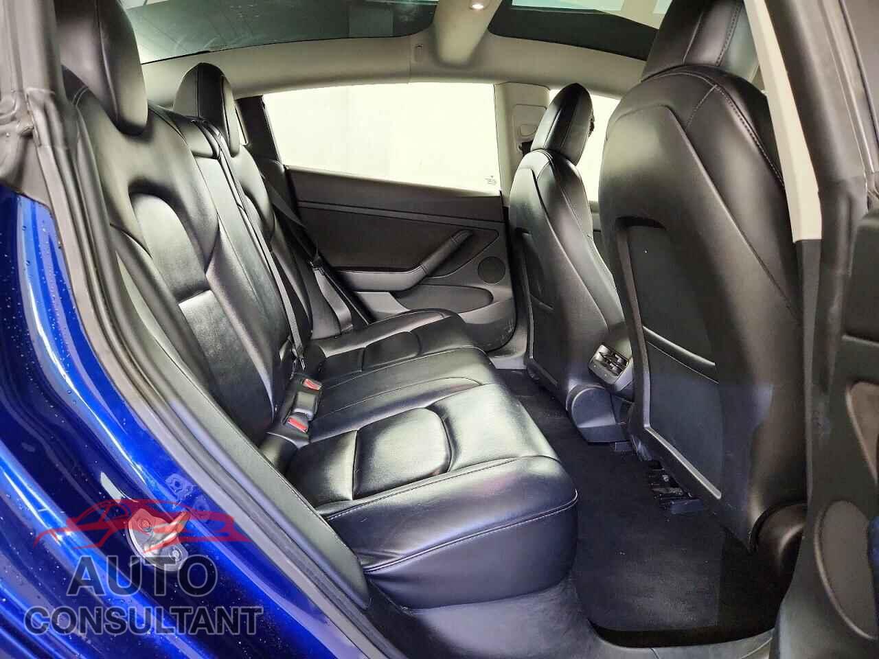 TESLA MODEL 3 2022 - 5YJ3E1EA7NF145101