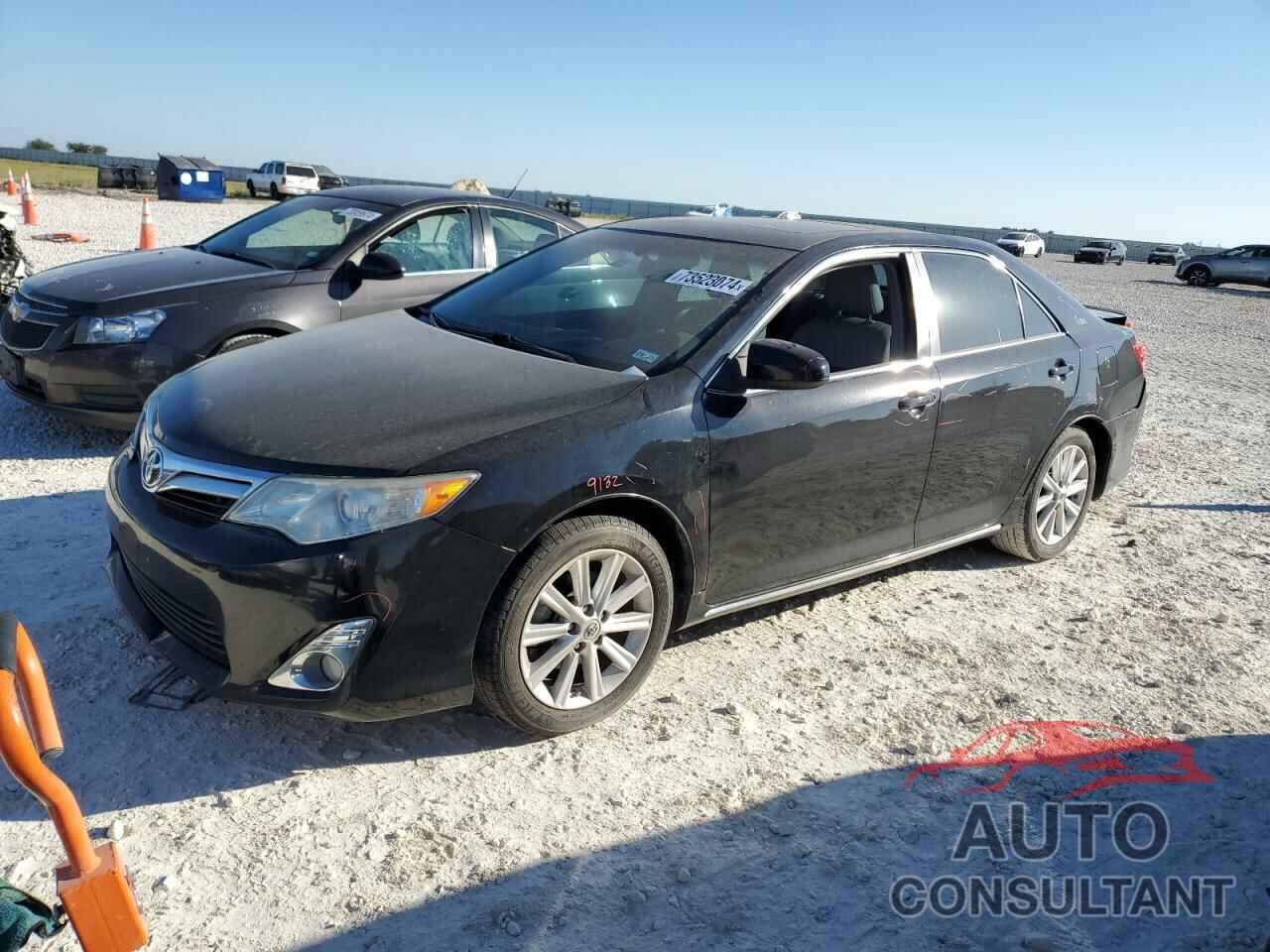 TOYOTA CAMRY 2014 - 4T1BF1FK0EU864130