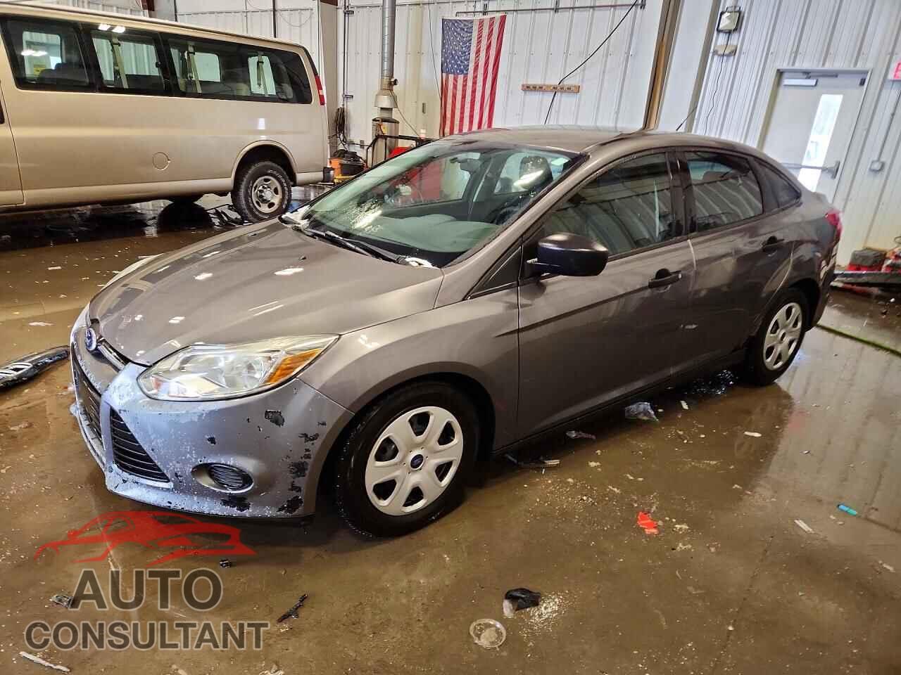 FORD FOCUS 2014 - 1FADP3E25EL131493
