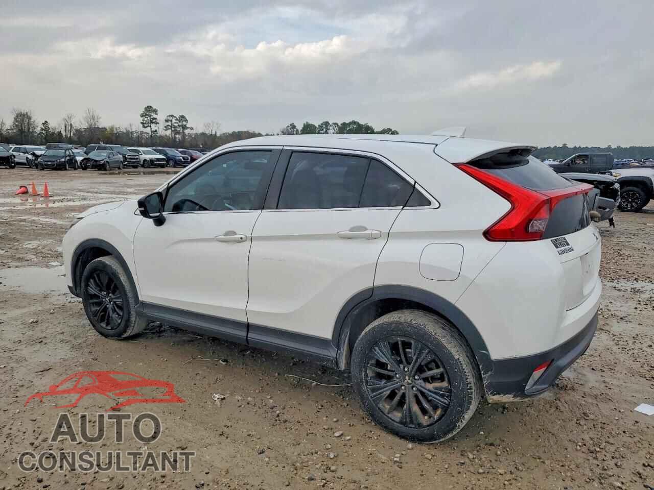 MITSUBISHI ECLIPSE 2018 - JA4AT4AA8JZ069195