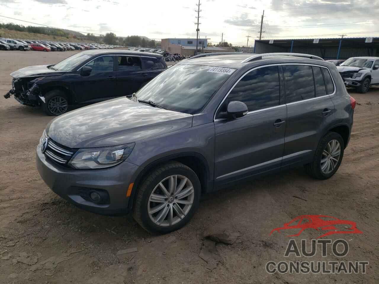 VOLKSWAGEN TIGUAN 2016 - WVGBV7AX1GW581283