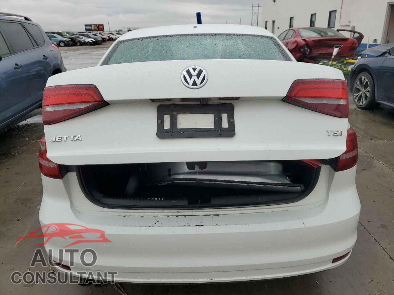 VOLKSWAGEN JETTA 2017 - 3VW2B7AJ3HM375258