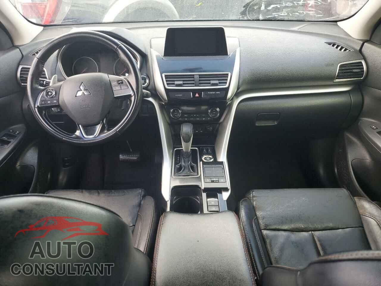 MITSUBISHI ECLIPSE 2018 - JA4AT5AA2JZ044511