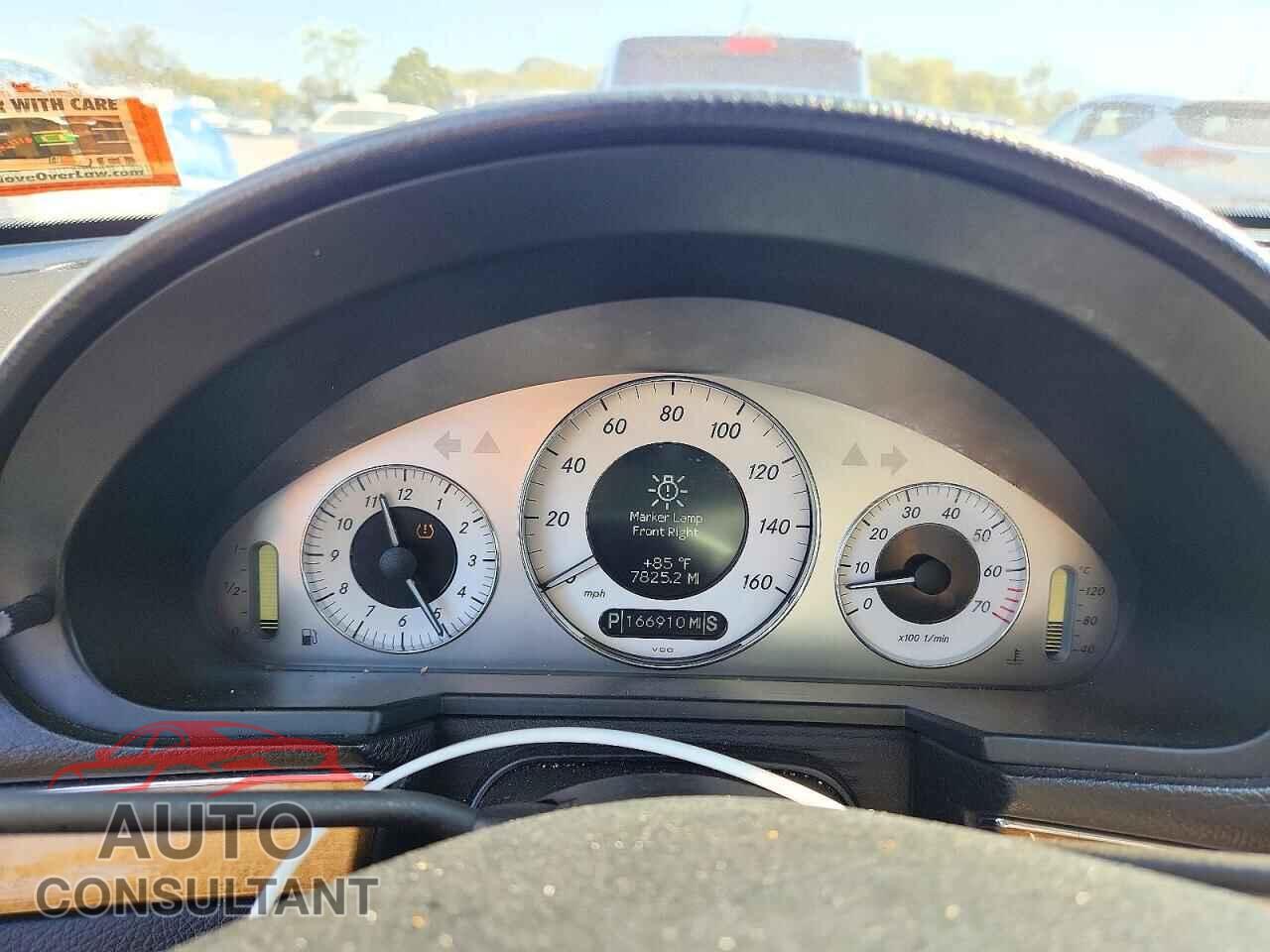 MERCEDES-BENZ E-CLASS 2009 - WDBUF87X09B384248