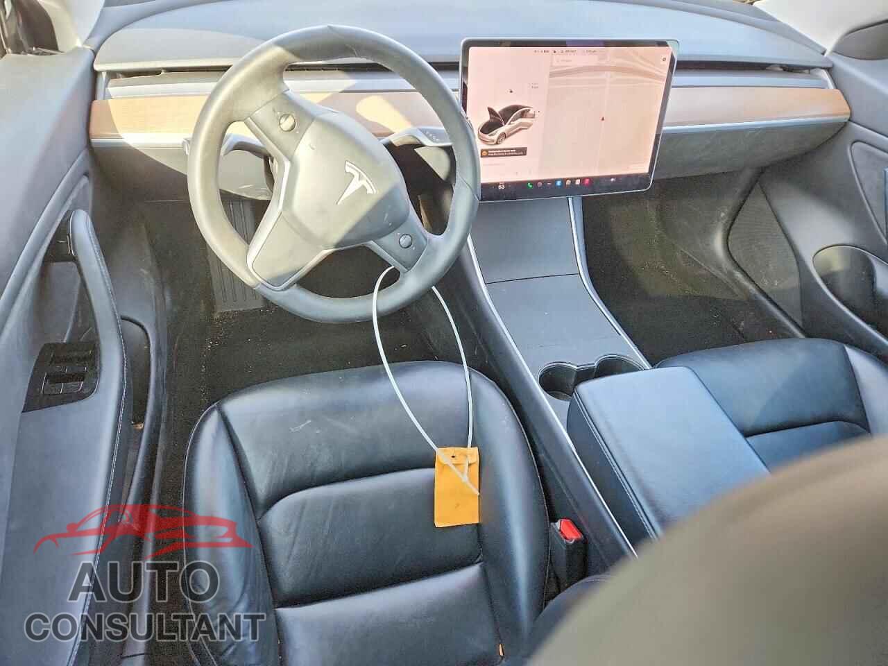 TESLA MODEL 3 2019 - 5YJ3E1EB6KF452893