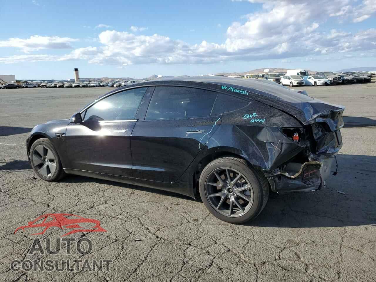 TESLA MODEL 3 2023 - 5YJ3E1EB8PF693877