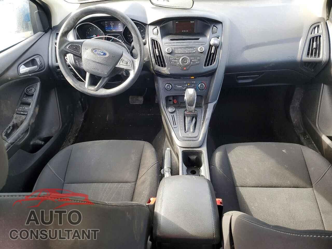 FORD FOCUS 2016 - 1FADP3F22GL243220