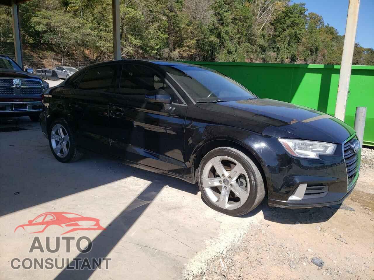 AUDI A3 2017 - WAUAUGFF4H1038573
