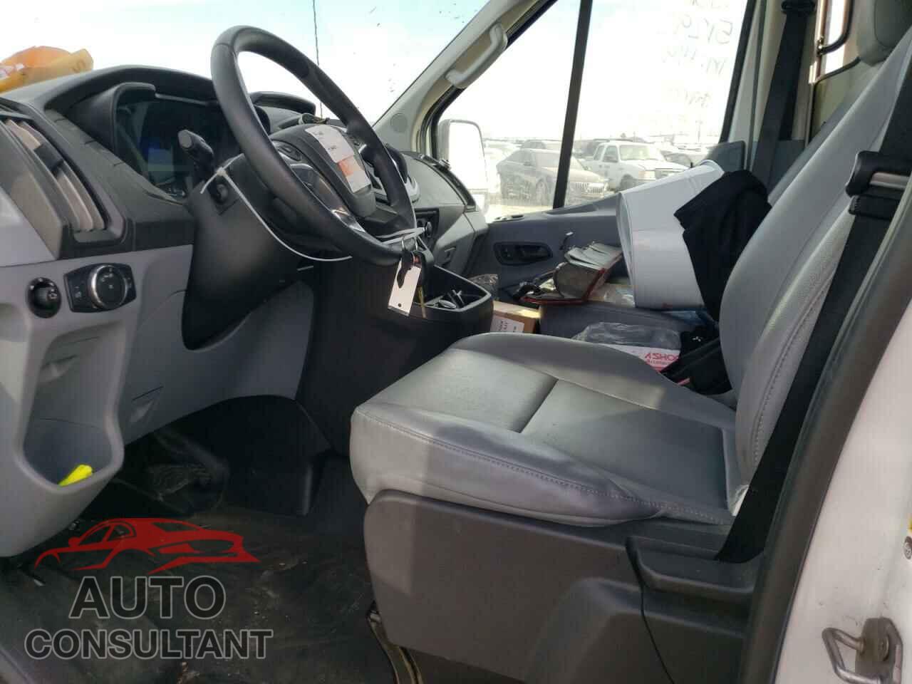 FORD TRANSIT 2019 - 1FTYR2CM9KKA77993