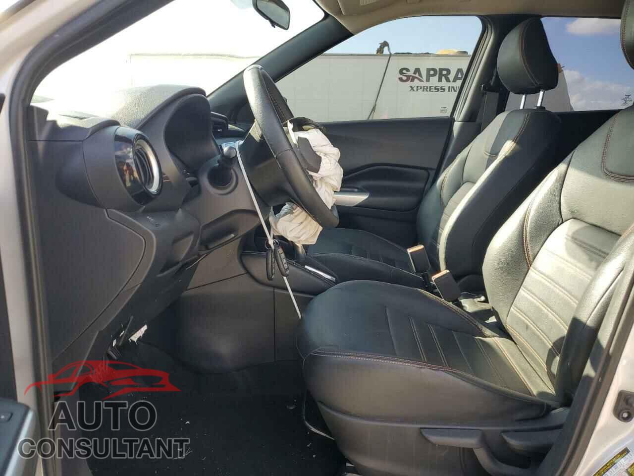 NISSAN KICKS 2019 - 3N1CP5CU3KL514809