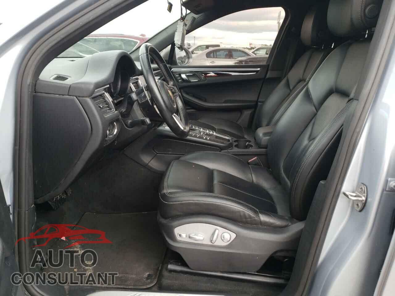 PORSCHE MACAN 2017 - WP1AB2A5XHLB19042