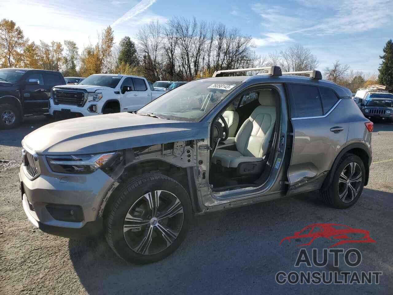 VOLVO XC40 2021 - YV4162UL2M2487020