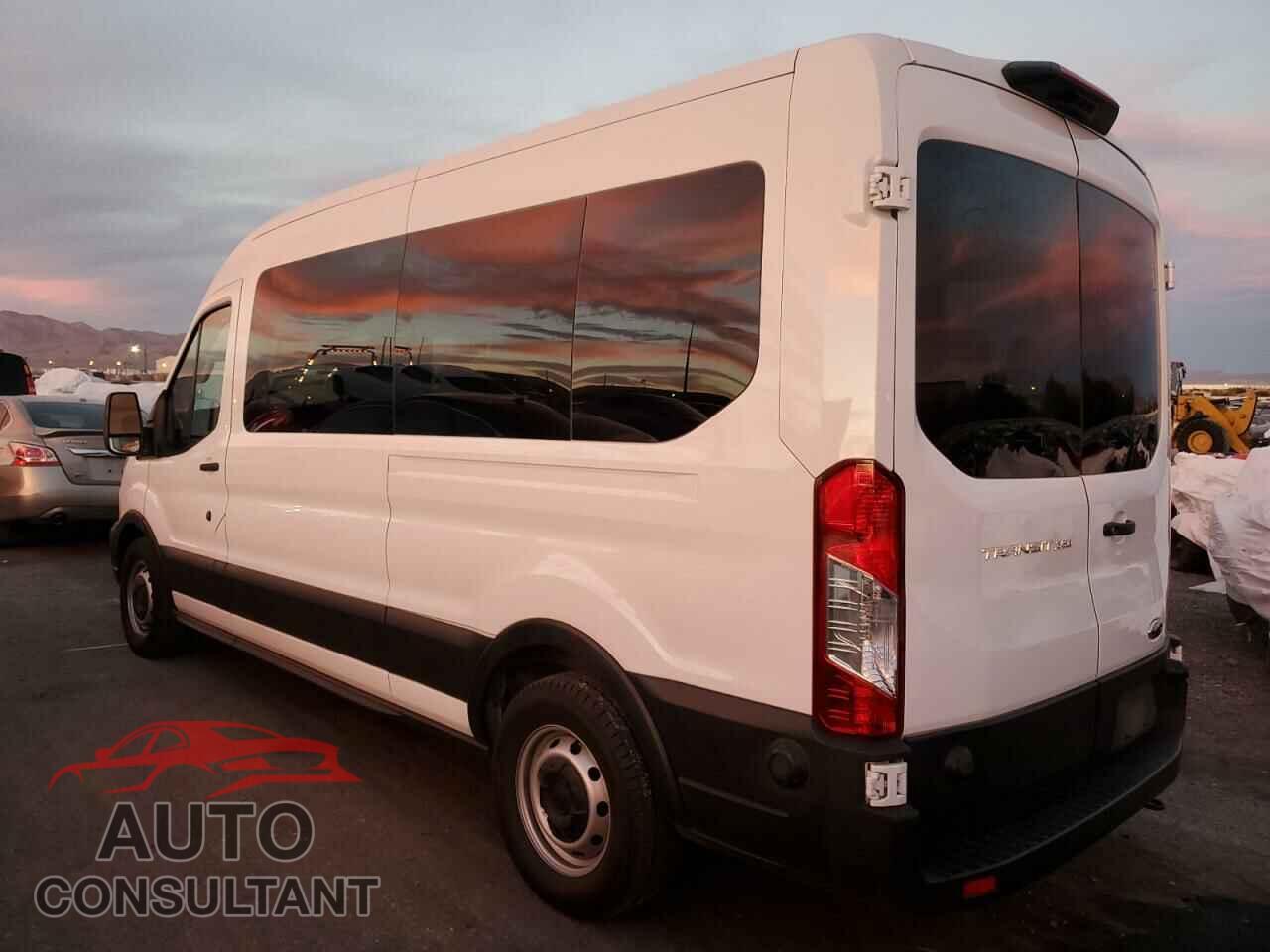 FORD TRANSIT 2023 - 1FBAX2C89PKA06136